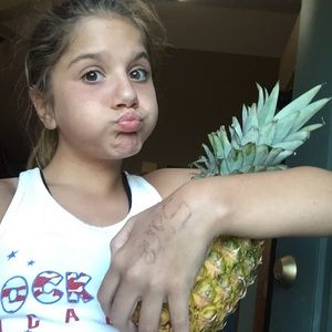 Meet your Posher, Gabby